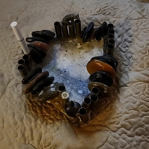 ROCK STASH-TRAY - Picture 1 of 5